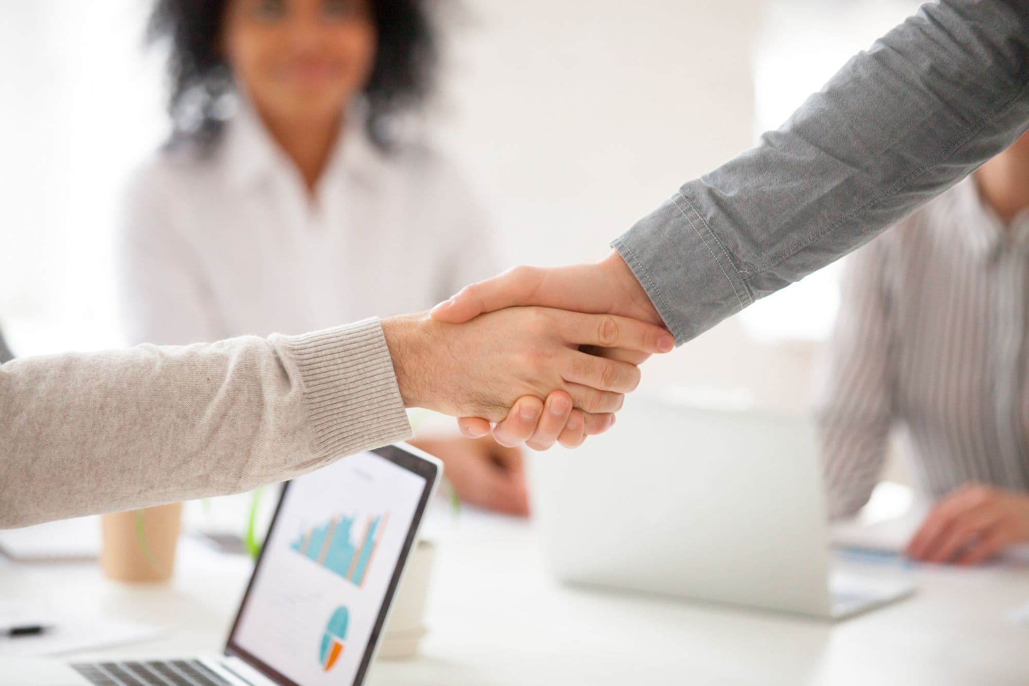 articoli su proprietari e investitori