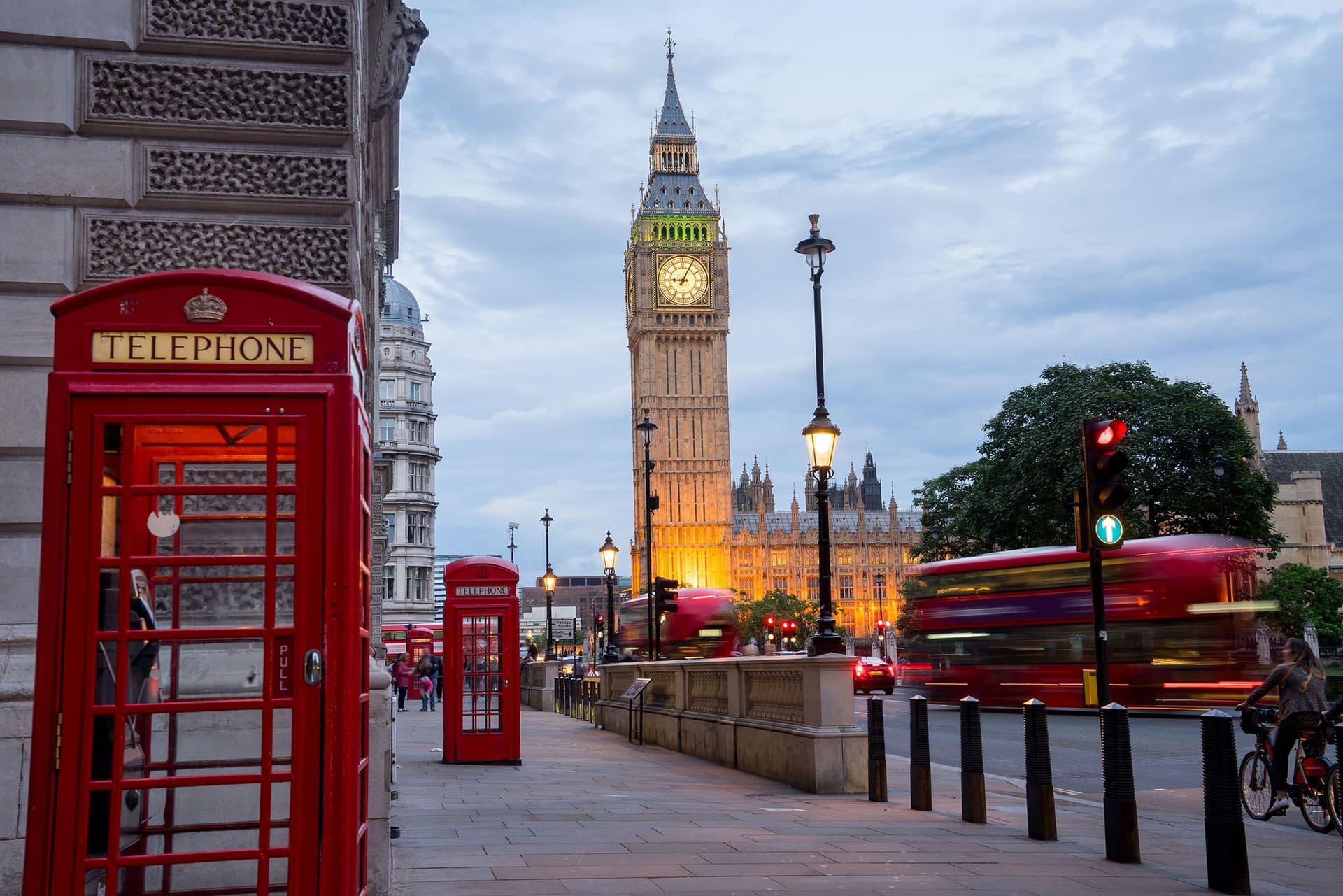 London: Big Ben view