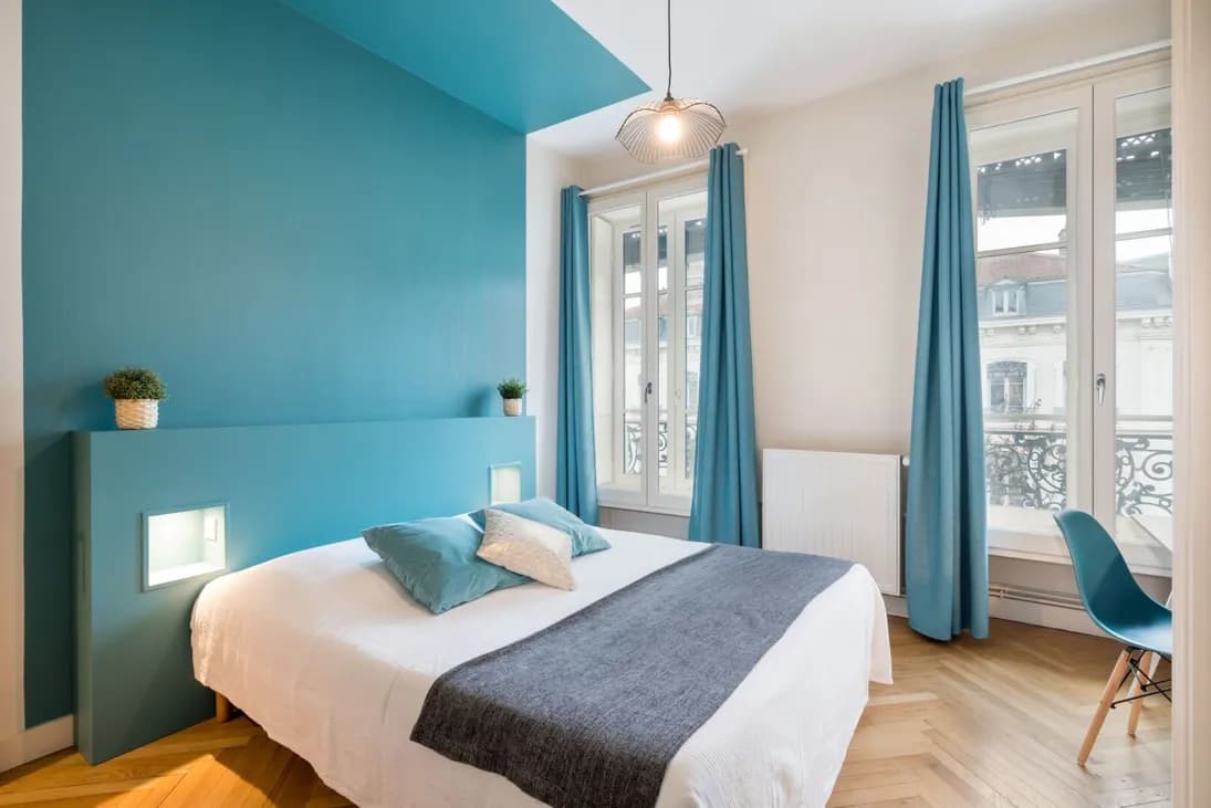 Image of room 2